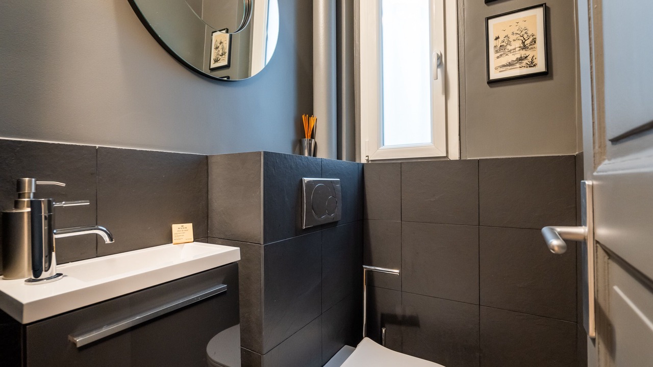 Photo of Bathroom in Les Halles
