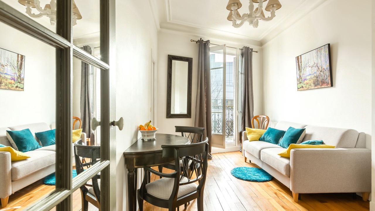 Photo of Livingroom in 20th Arrondissement