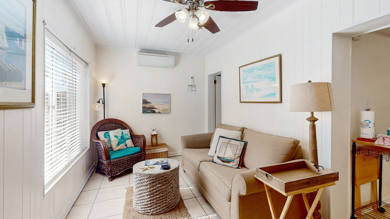 Photo of Livingroom in Laguna Beach