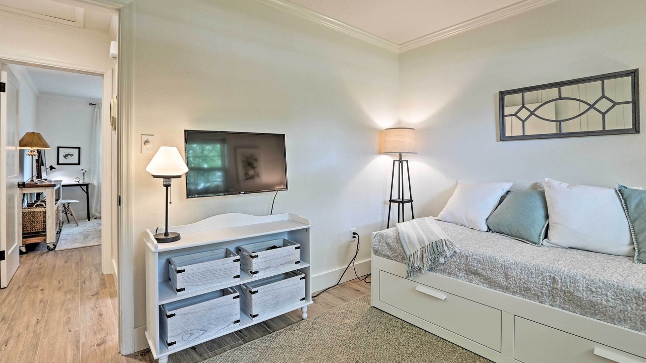 Photo of Bedroom in College Park