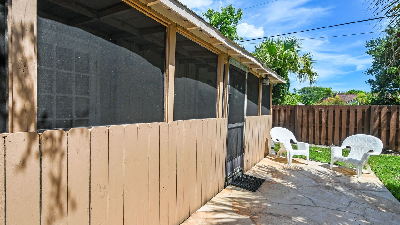 Photo of Patio Balcony in South Beach