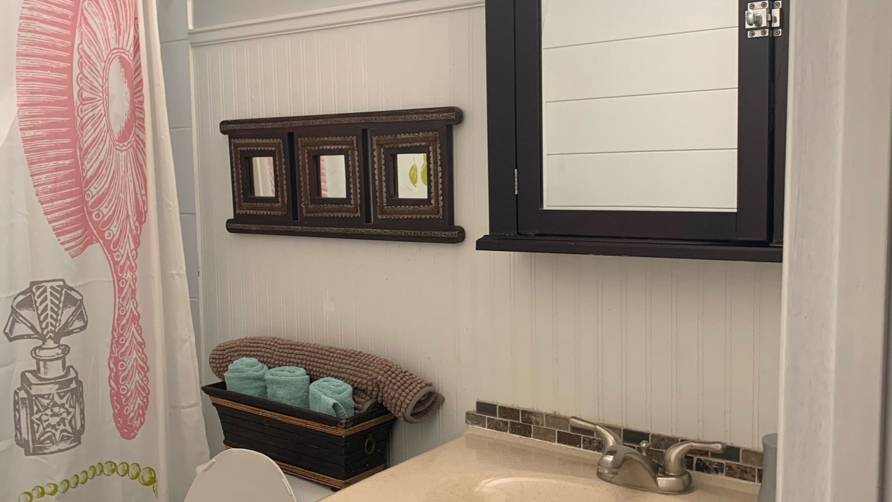 Photo of Bathroom in Flesherton