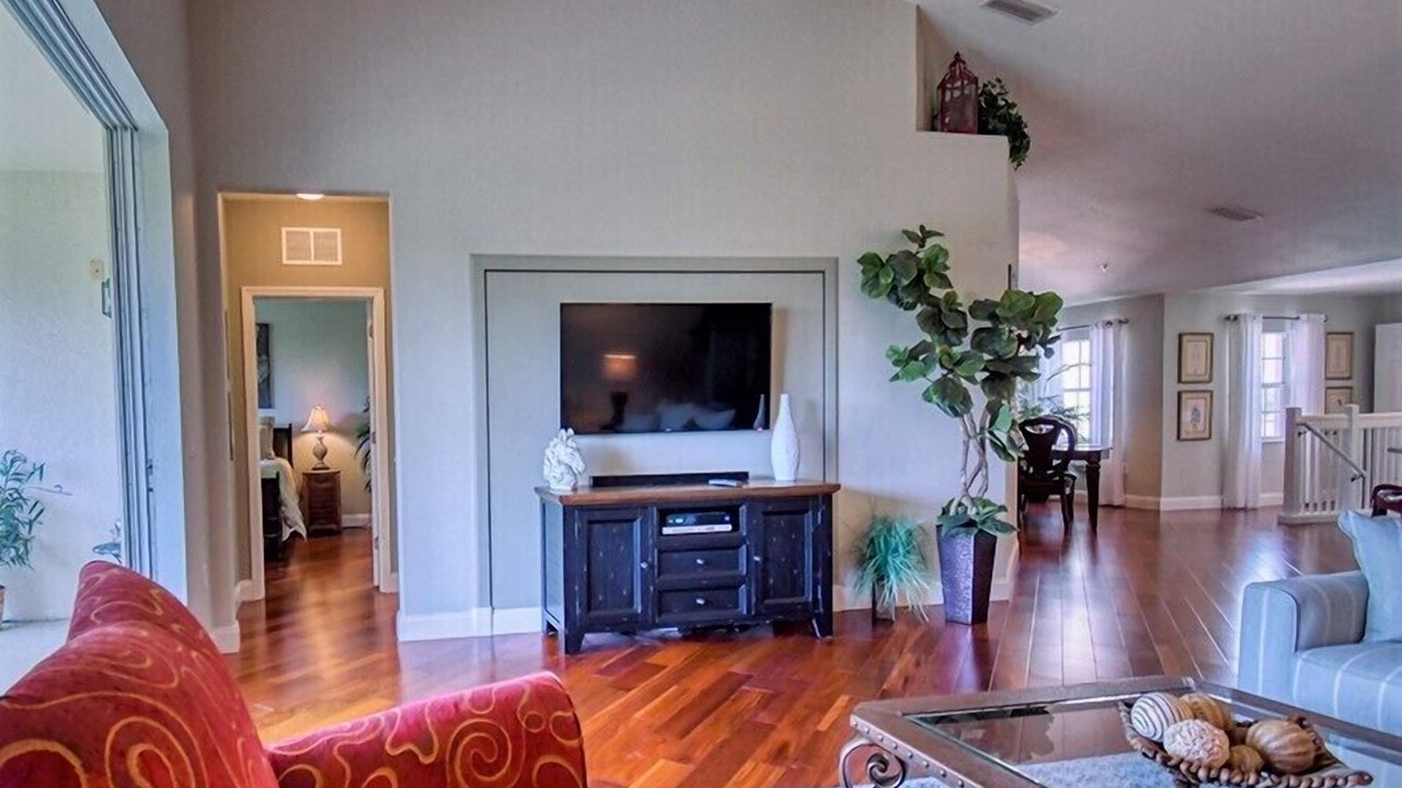 Photo of Livingroom in Majestic Palms