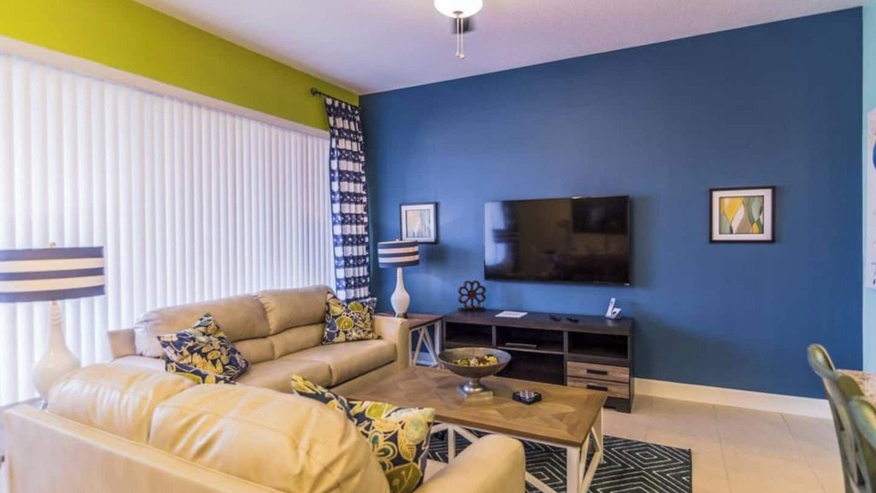 Photo of Livingroom in Davenport