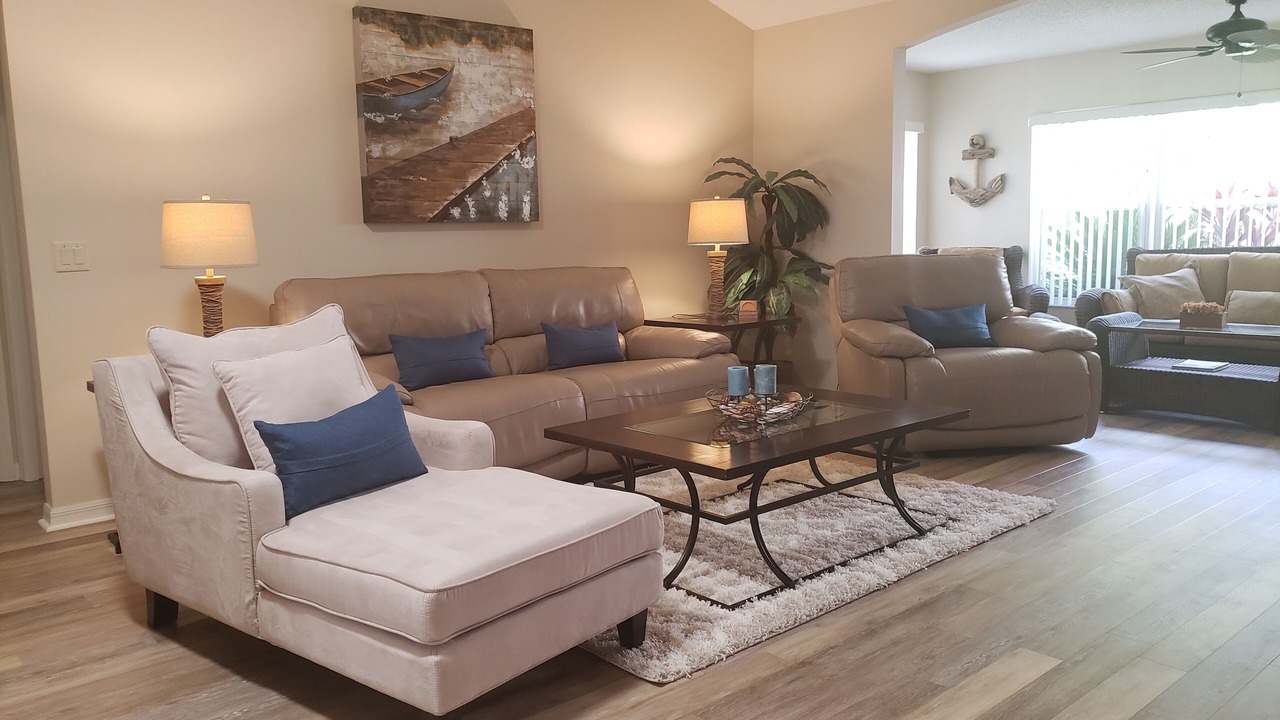 Photo of Livingroom in Virginia Trace