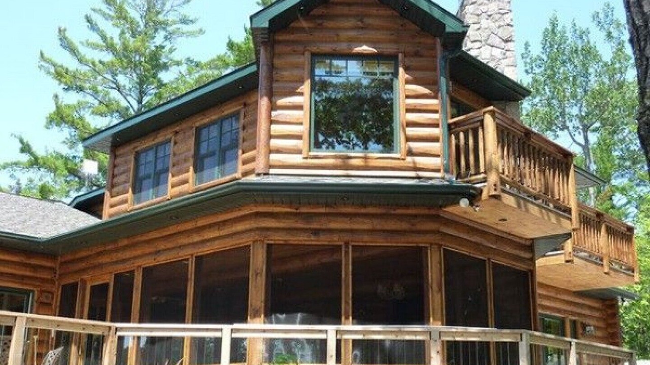 Photo of Outdoor in McKellar