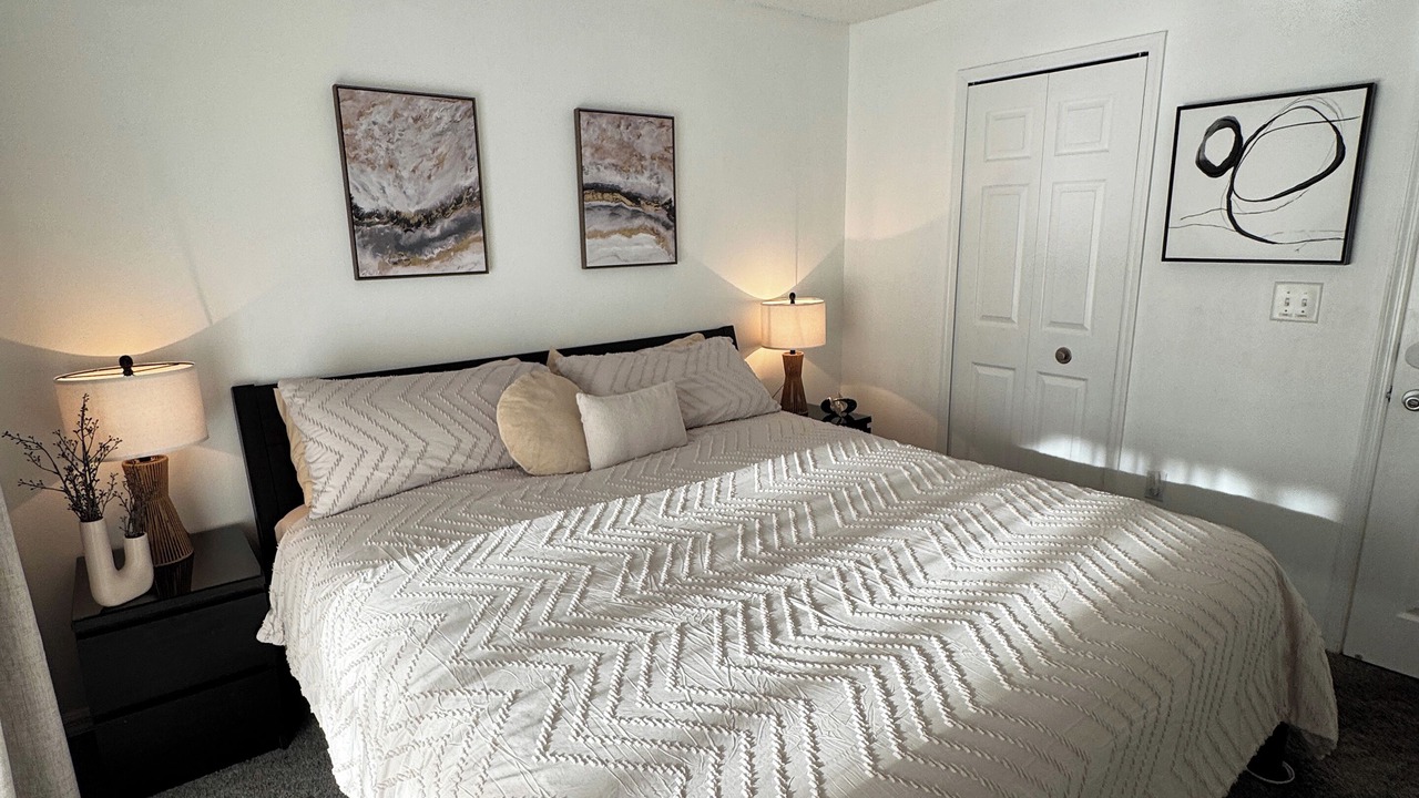 Photo of Bedroom in Oakpoint