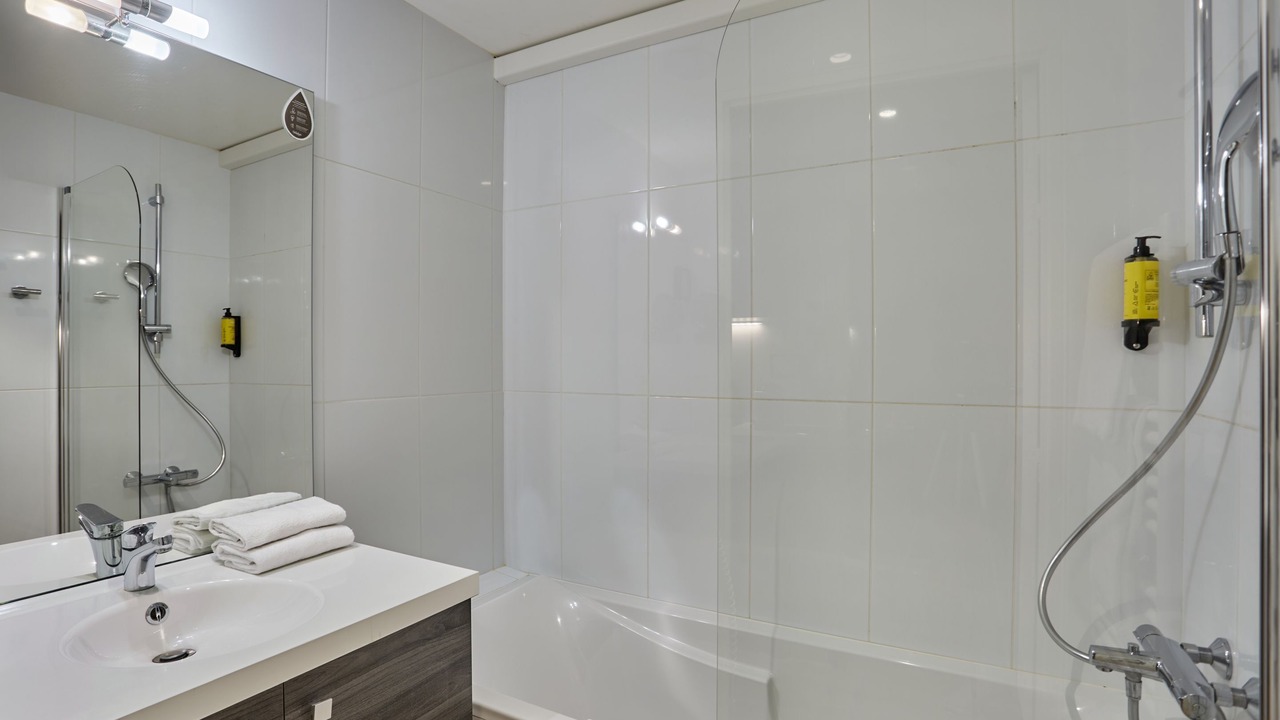 Photo of Bathroom in Clignancourt