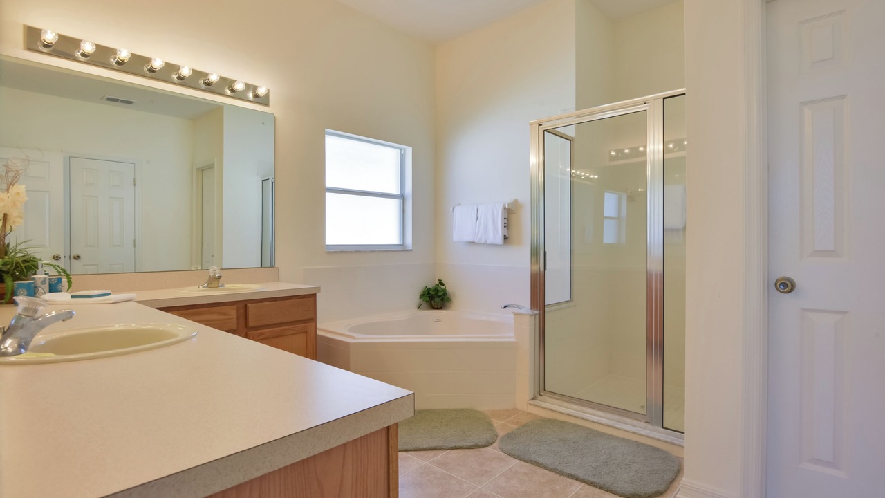 Photo of Bathroom in Four Corners