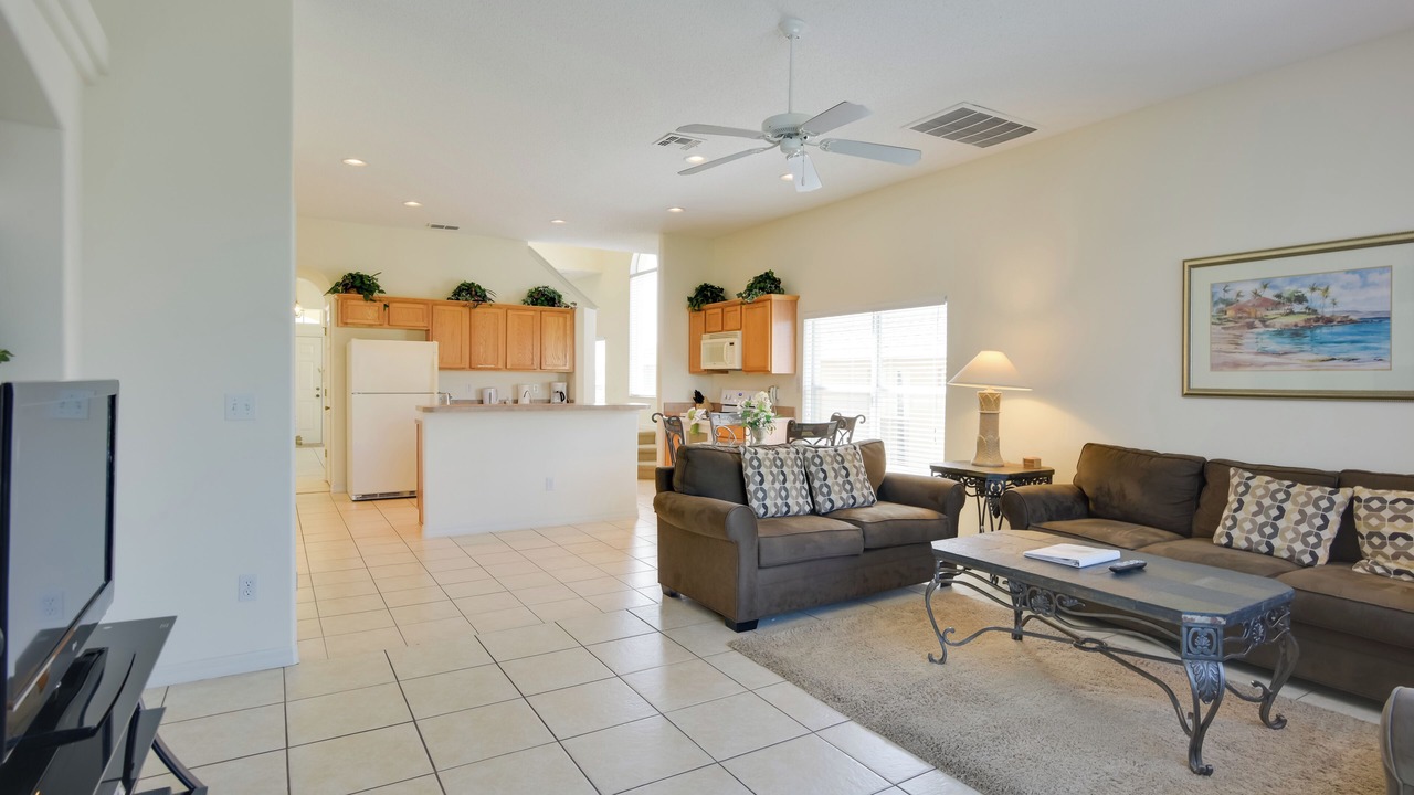 Photo of Livingroom in Four Corners