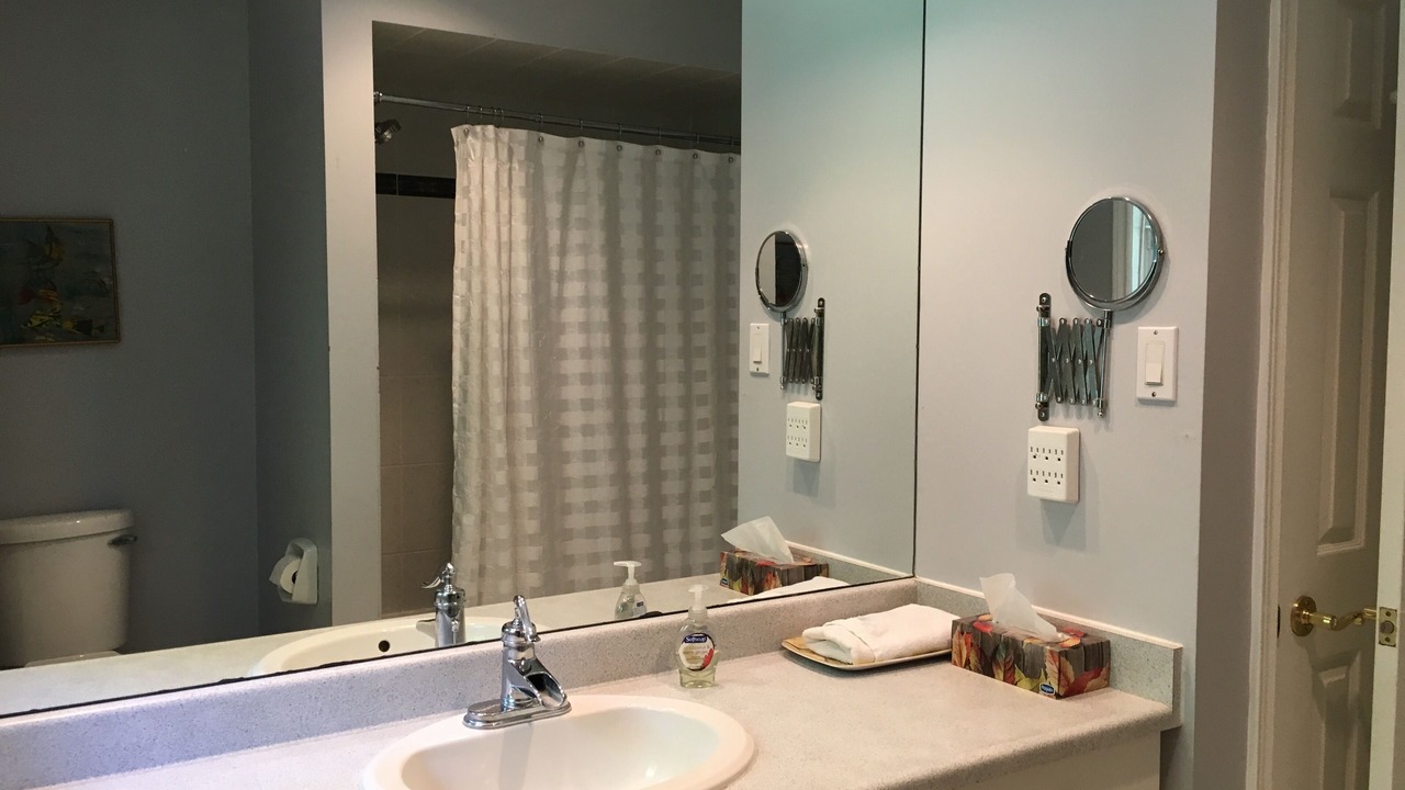Photo of Bathroom in Fallingbrook