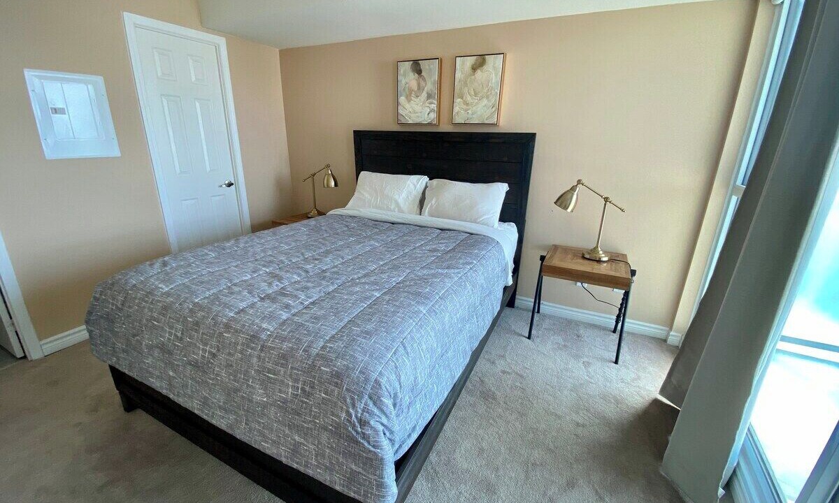 Photo of Bedroom in Toronto Entertainment District