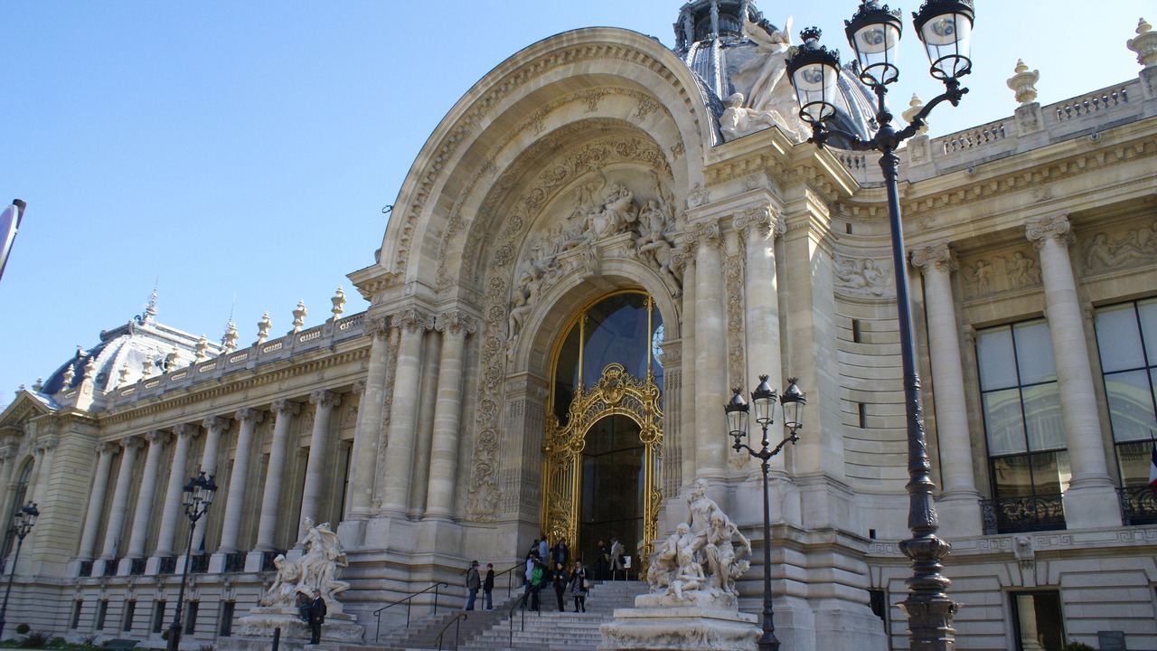 Photo of Others in 8th Arrondissement