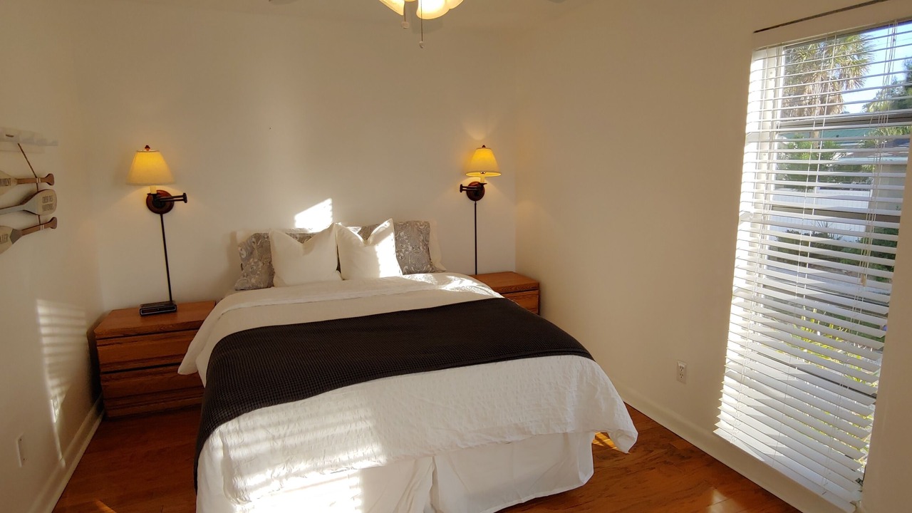 Photo of Bedroom in Pass-a-Grille