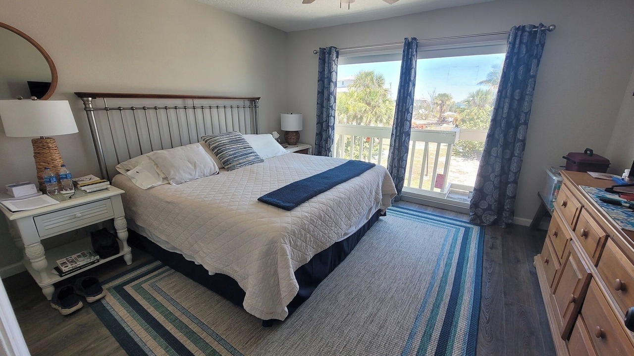 Photo of Bedroom in Placida