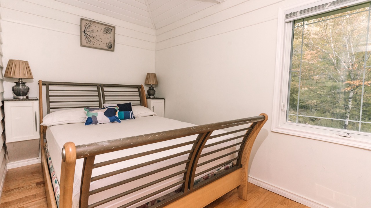 Photo of Bedroom in Georgian Bay