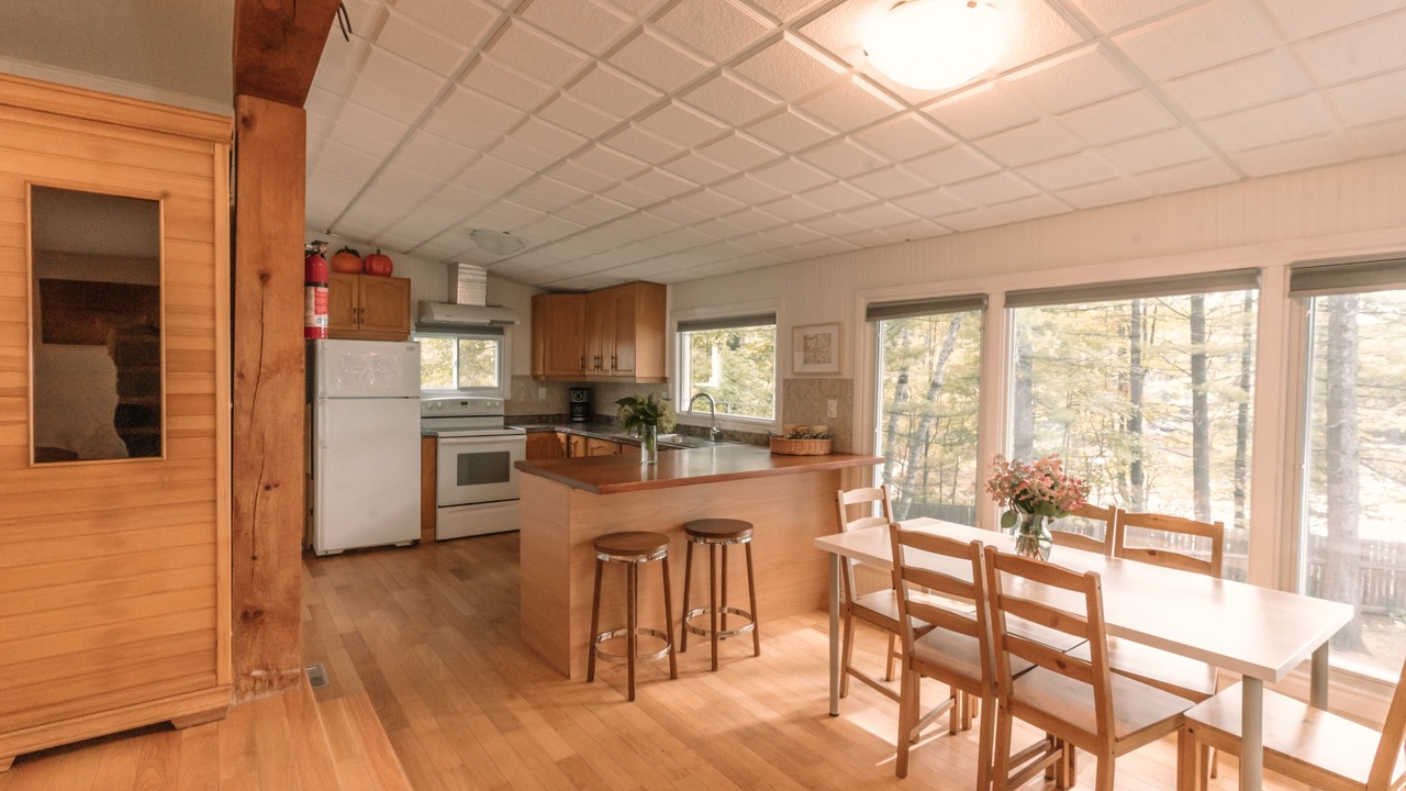 Photo of Kitchen in Georgian Bay