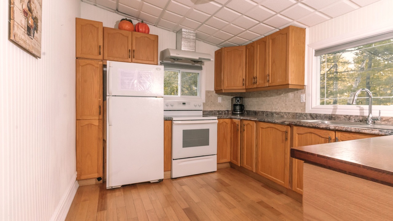 Photo of Kitchen in Georgian Bay