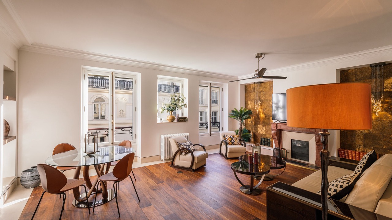 Photo of Livingroom in Quartier de la Place-Vendome