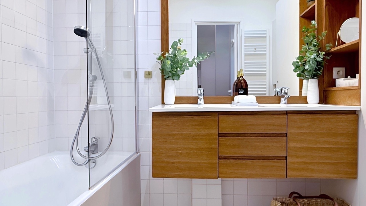 Photo of Bathroom in Saint-Merri