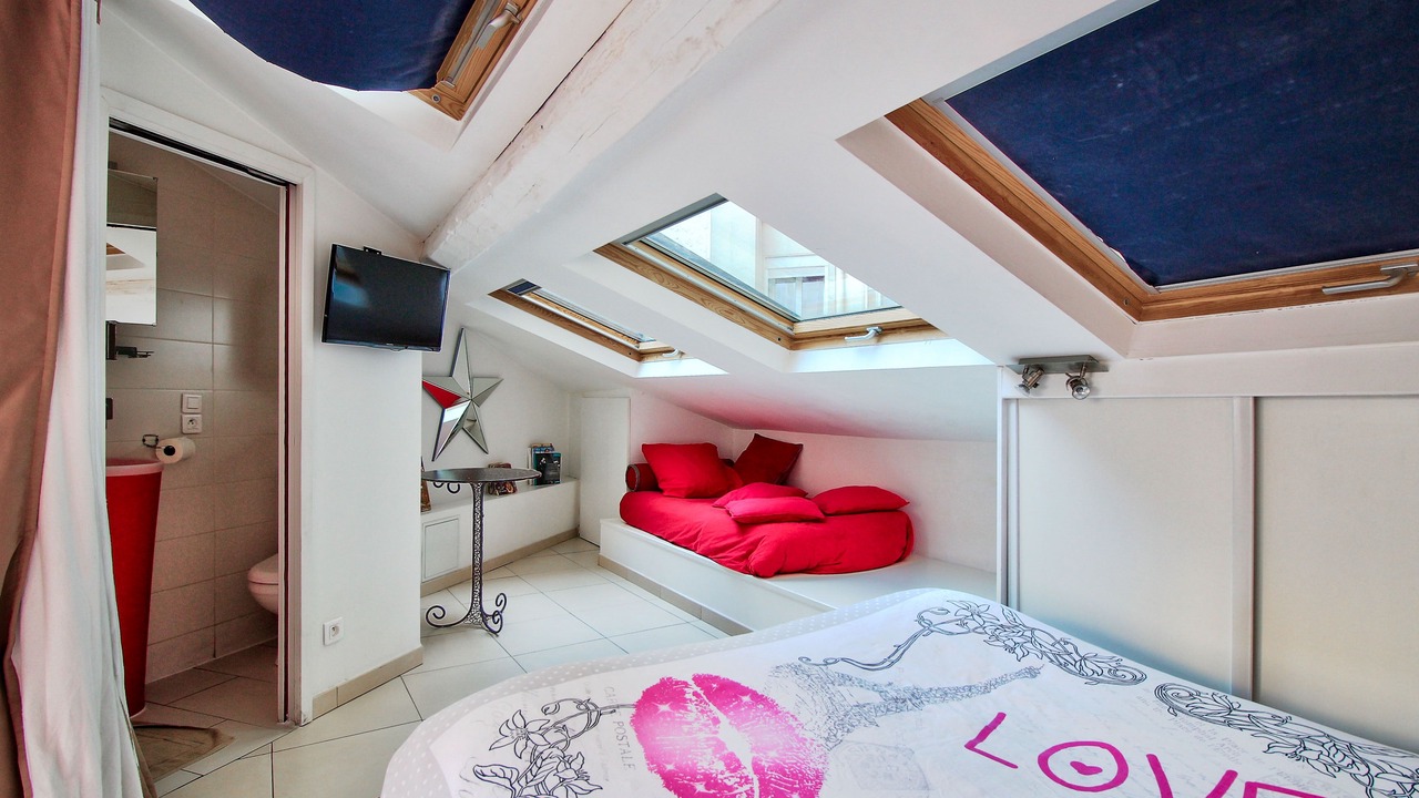 Photo of Bedroom in Bercy
