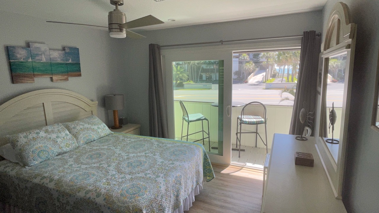 Photo of Bedroom in Indialantic