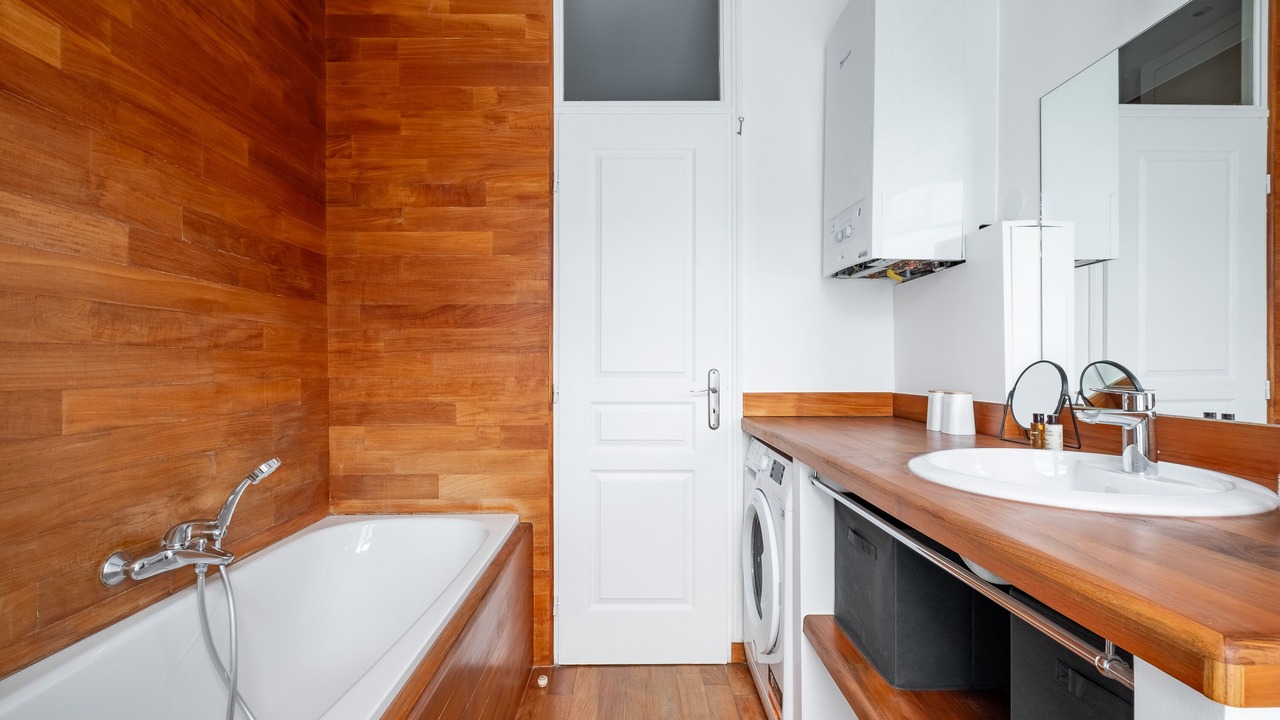 Photo of Bathroom in Enfants-Rouges