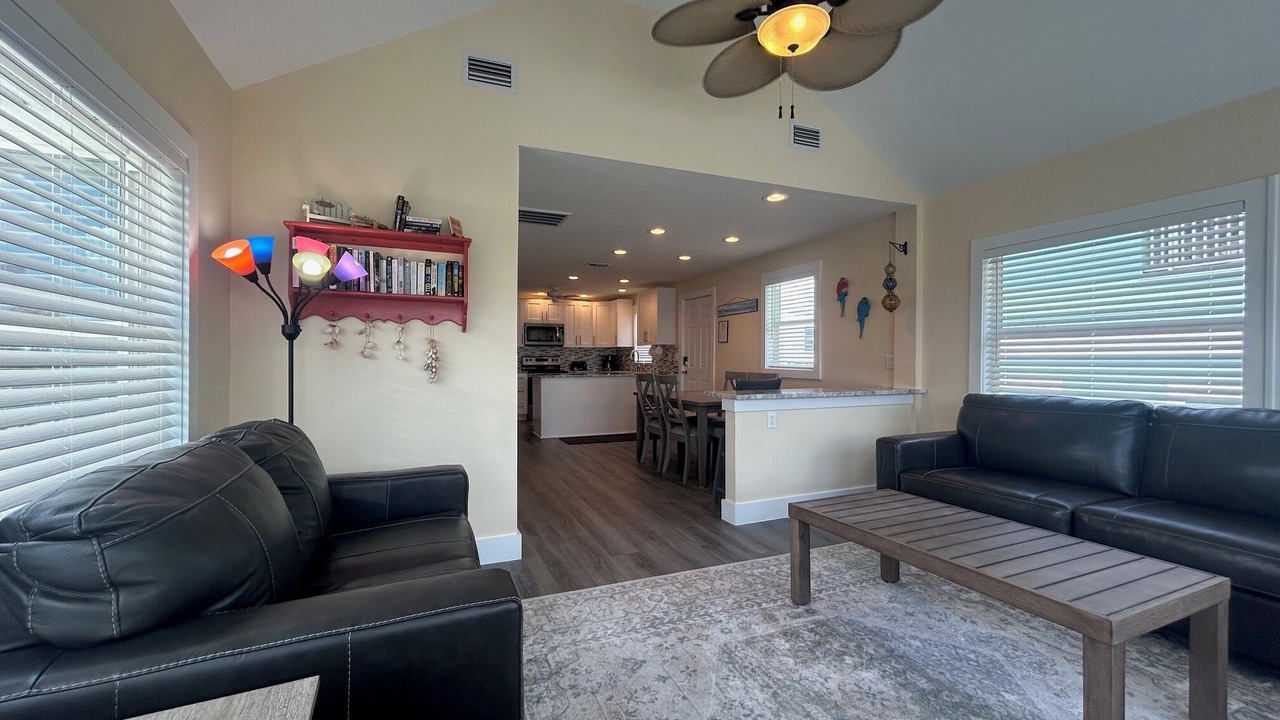 Photo of Livingroom in Fort Myers Beach