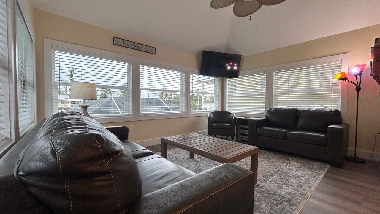 Photo of Livingroom in Fort Myers Beach