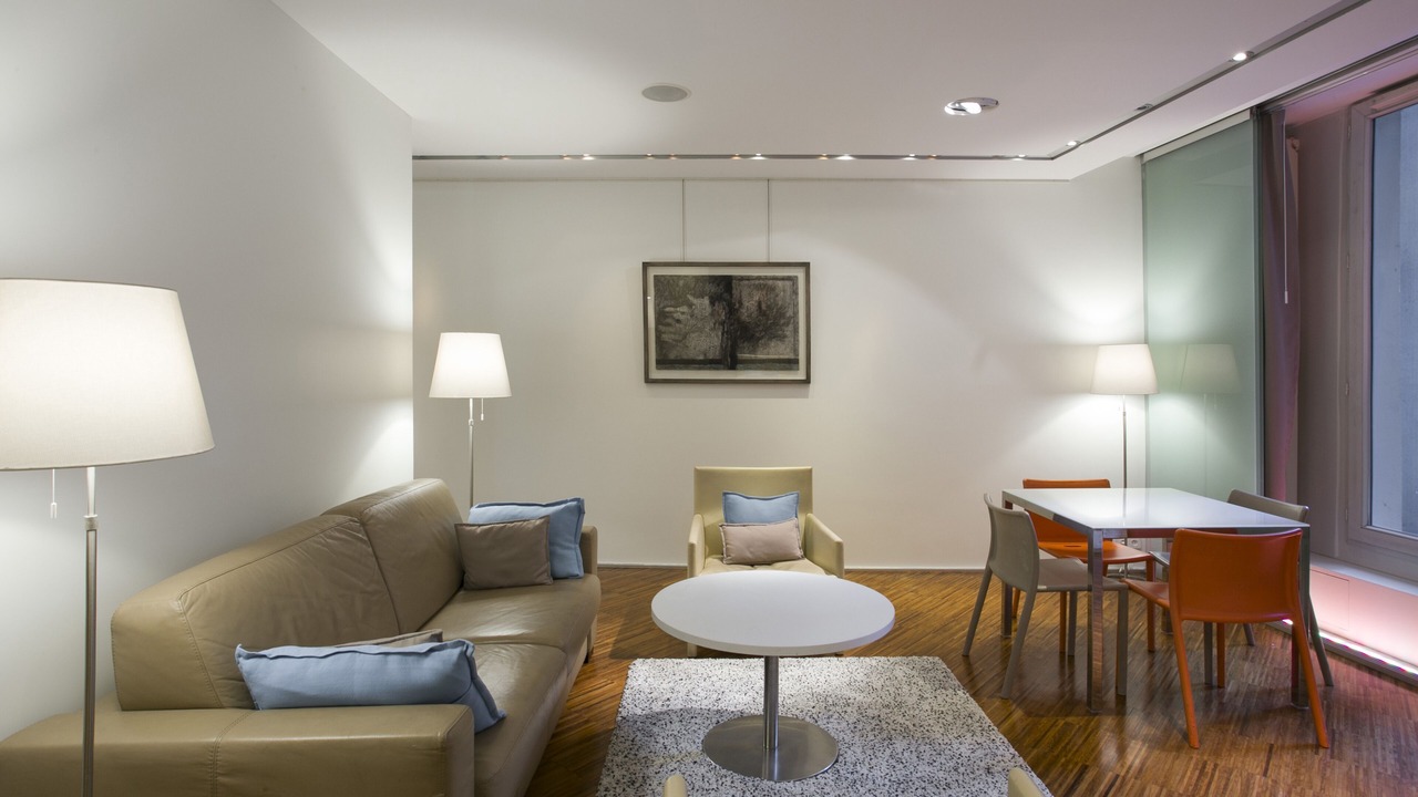 Photo of Livingroom in 8th Arrondissement