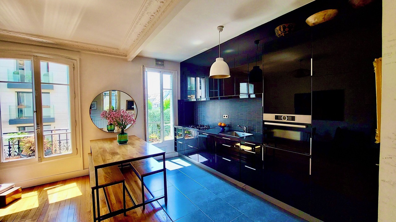 Photo of Kitchen in Quartier des Grandes-Carrieres