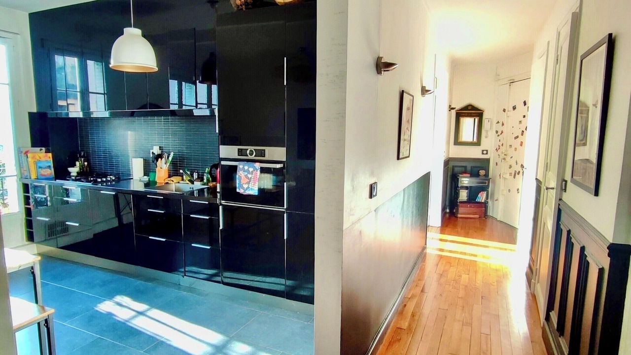 Photo of Kitchen in Quartier des Grandes-Carrieres