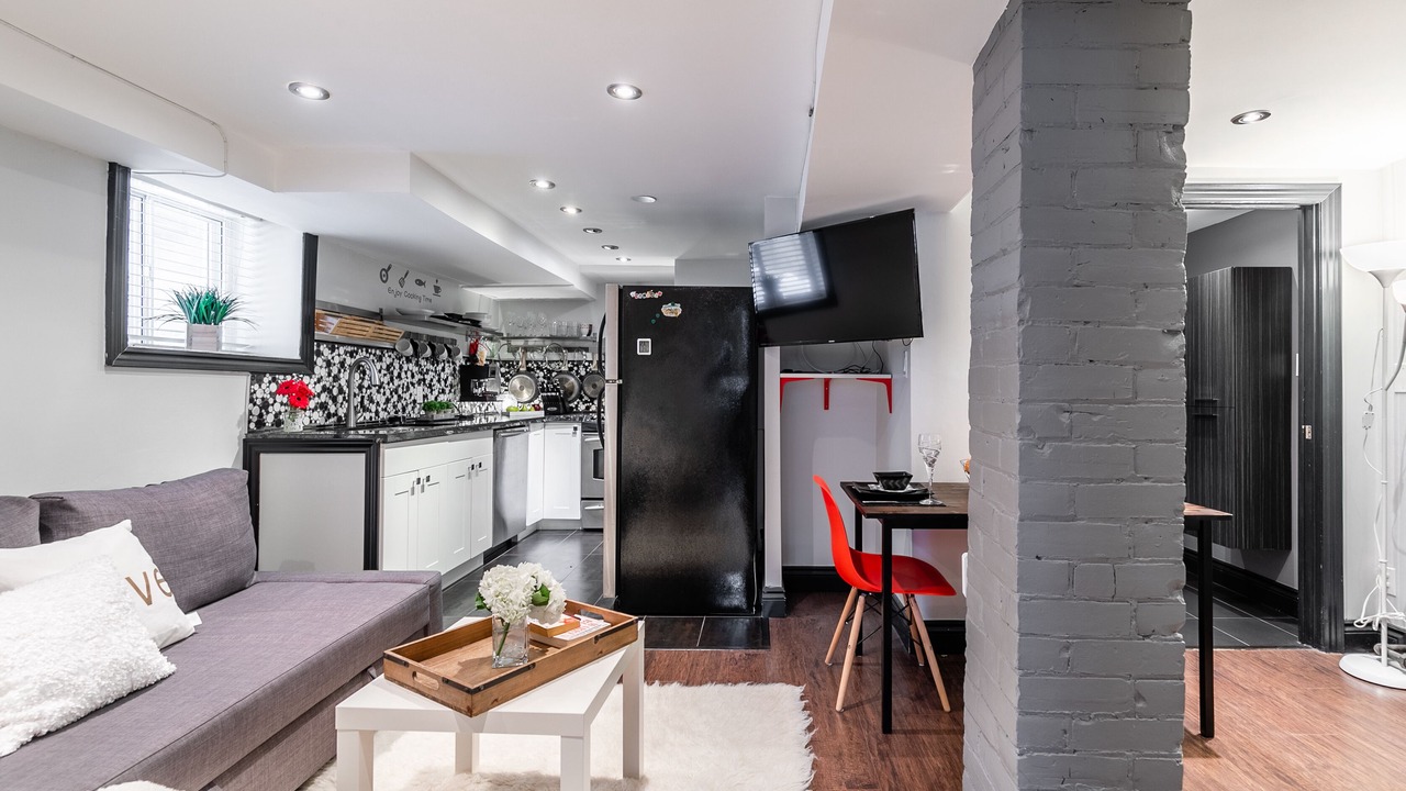 Photo of Livingroom in Parkdale