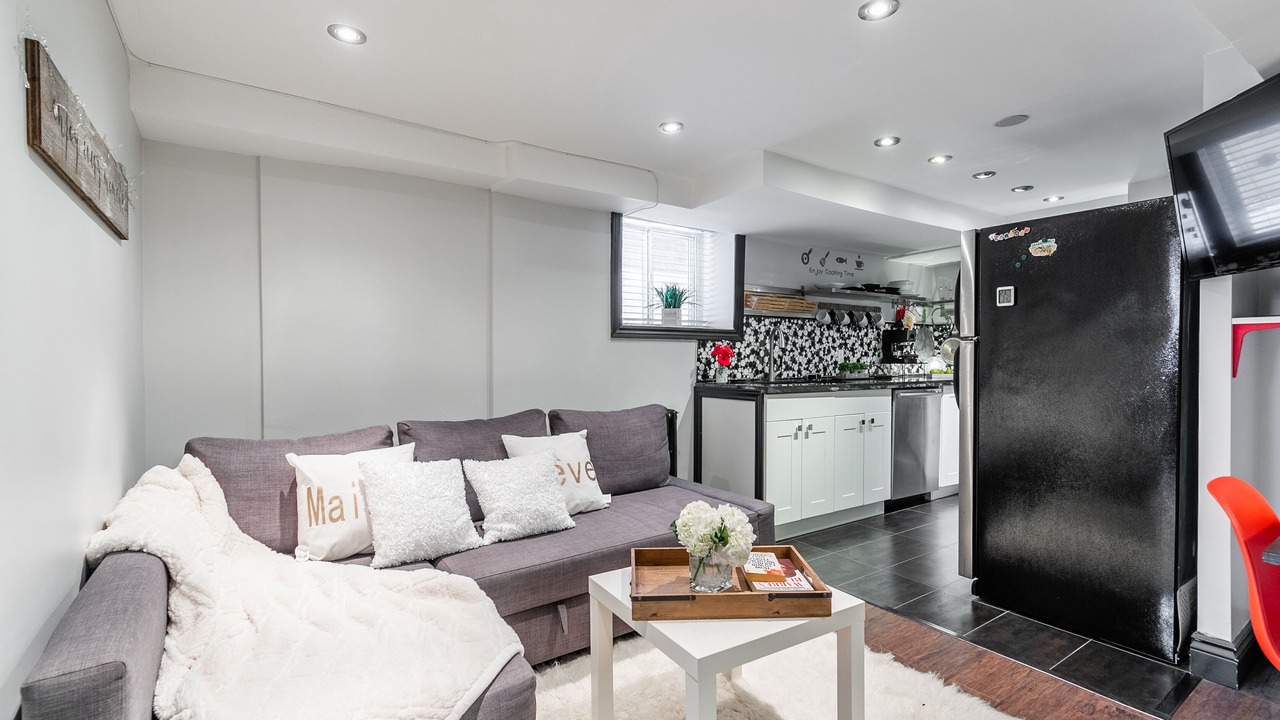 Photo of Livingroom in Parkdale