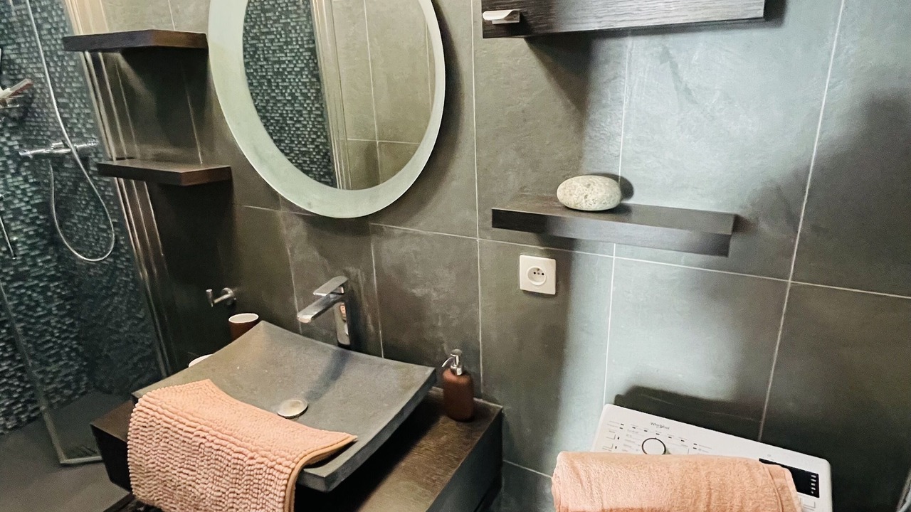 Photo of Bathroom in Montmartre