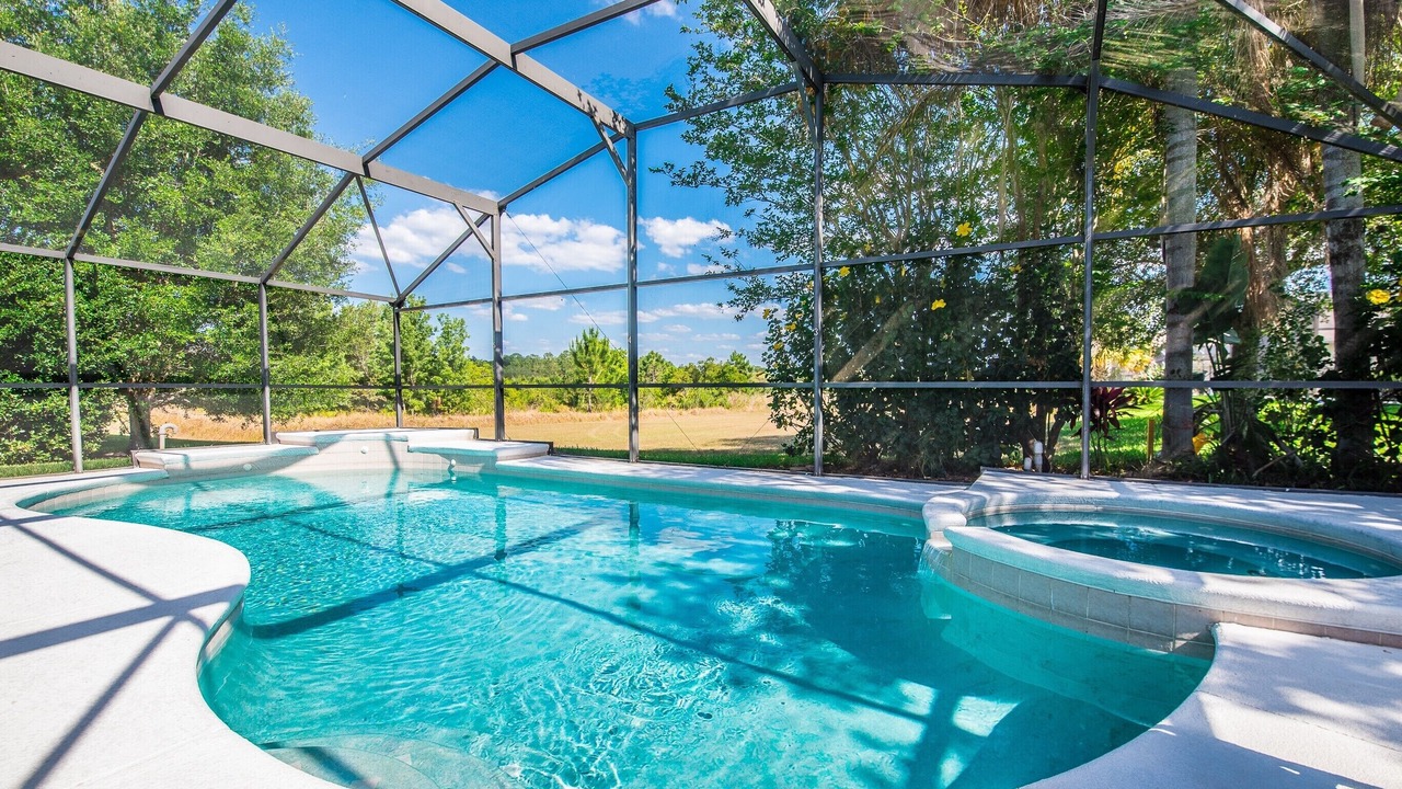 Photo of Outdoor in Orange Tree