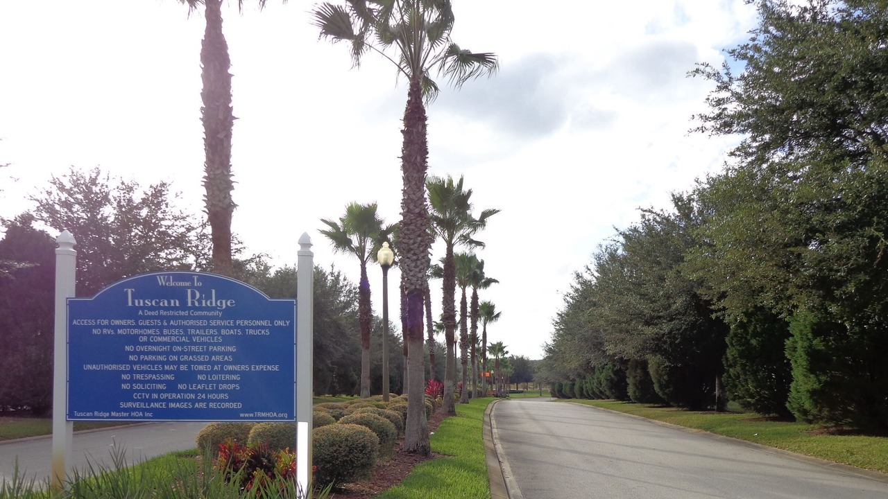 Photo of Others in Tuscan Ridge