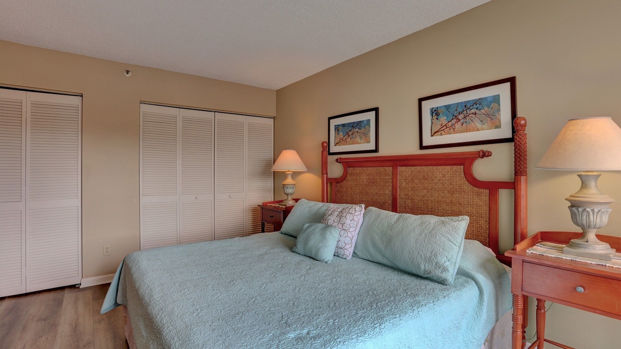 Photo of Bedroom in St. Petersburg - Clearwater