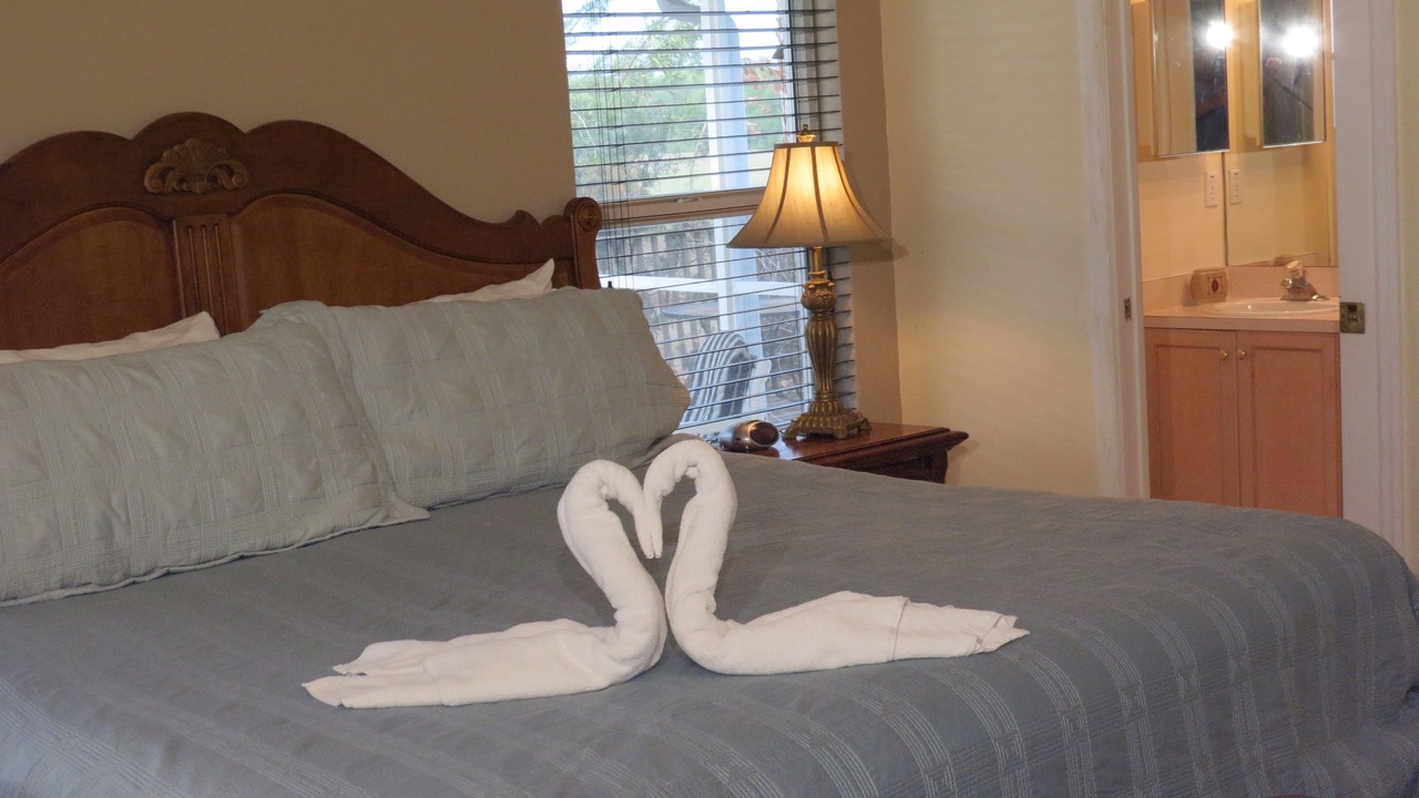 Photo of Bedroom in Lindfields
