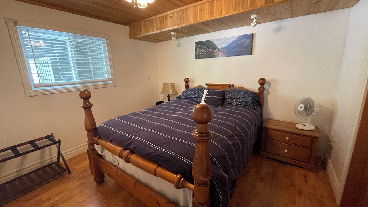 Photo of Bedroom in Leeds and the Thousand Islands