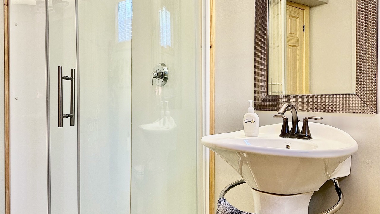 Photo of Bathroom in The Blue Mountains