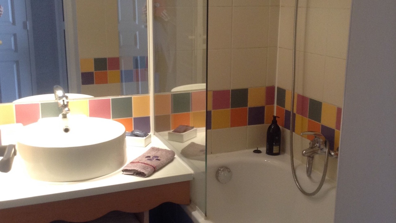 Photo of Bathroom in Serris