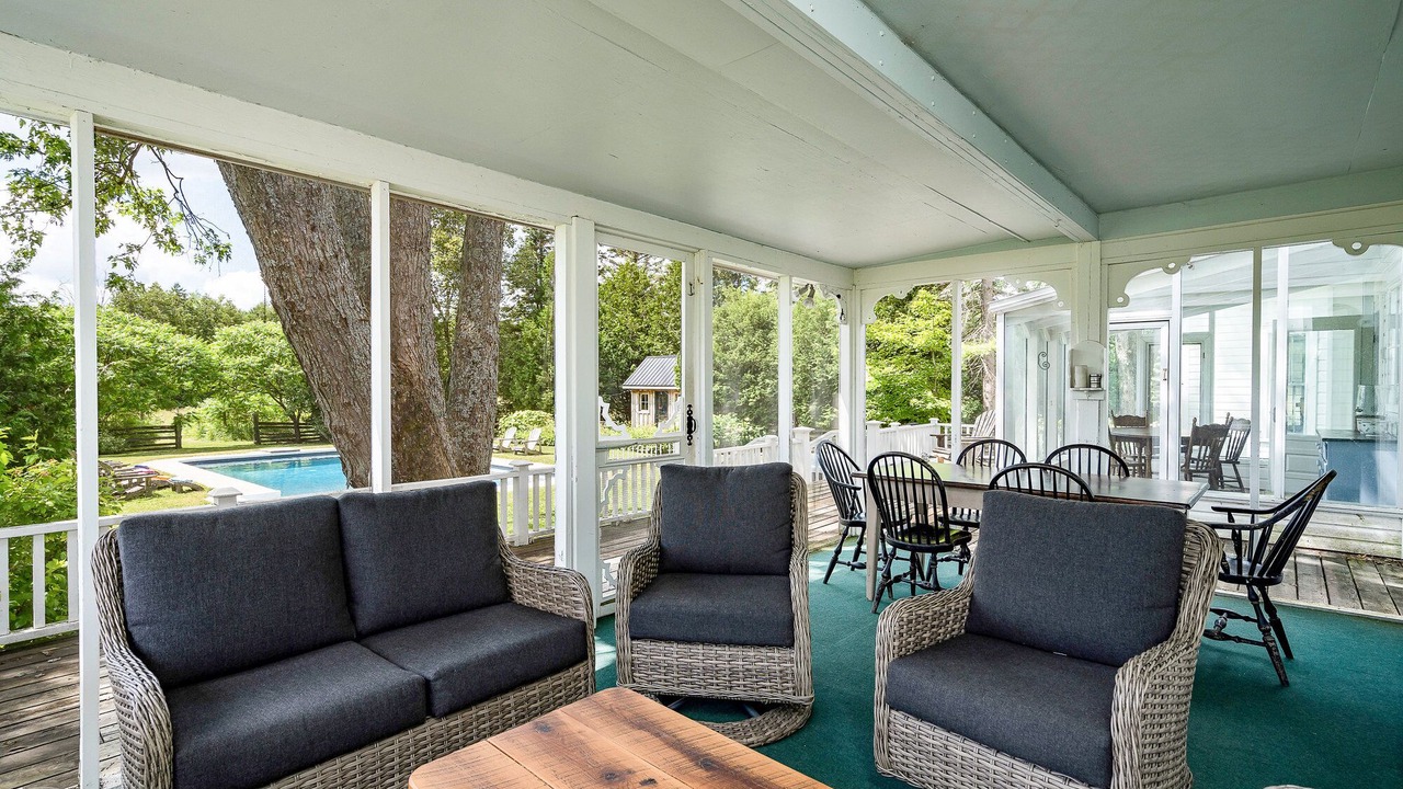 Photo of Outdoor in Grey Highlands