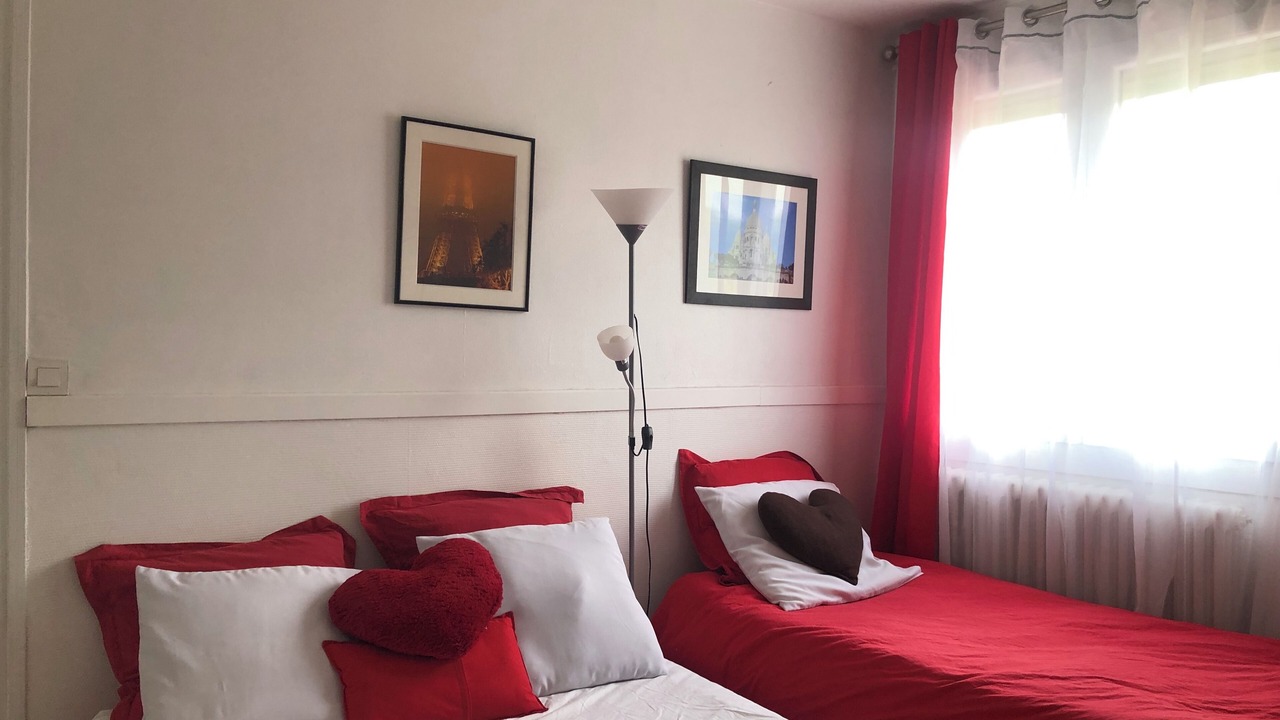 Photo of Bedroom in Chelles