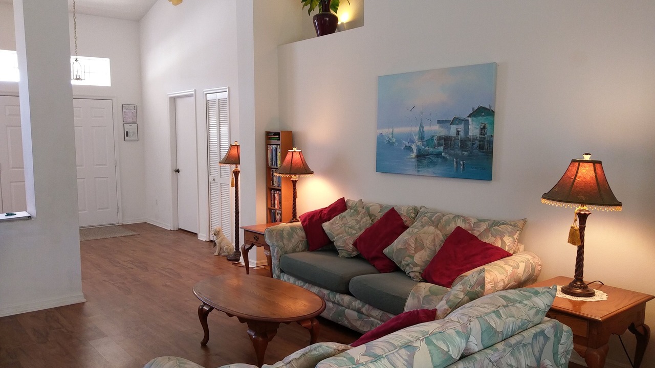 Photo of Bedroom in Lindfields