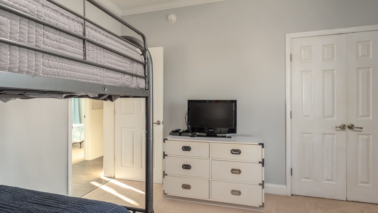 Photo of Bedroom in Dauphin Island