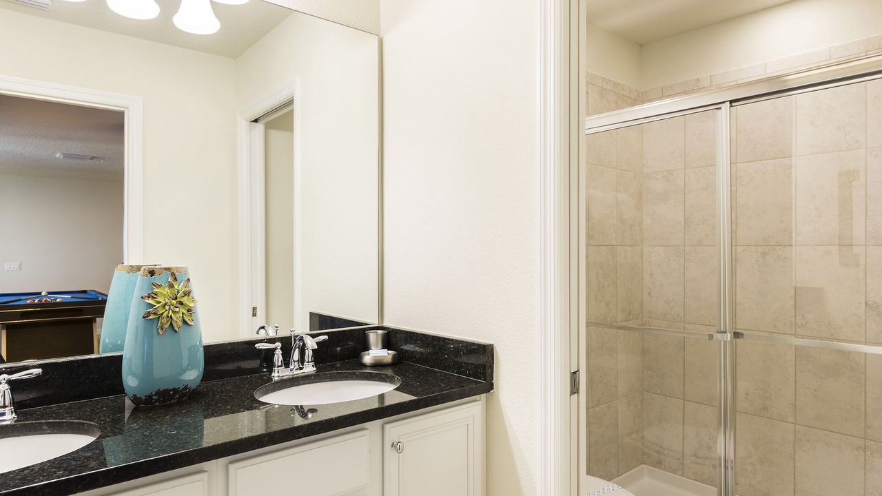 Photo of Bathroom in Four Corners