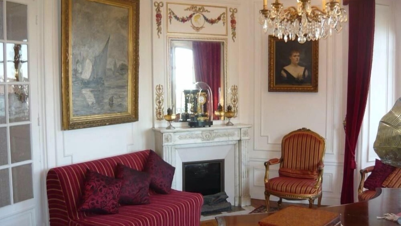 Photo of Livingroom in Quartier de la Salpetriere
