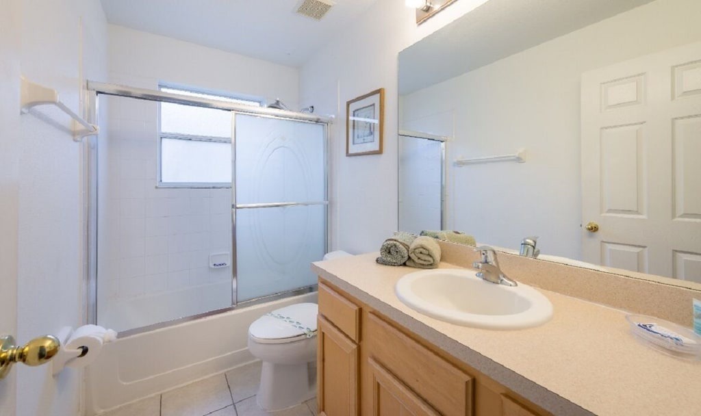 Photo of Bathroom in Seasons