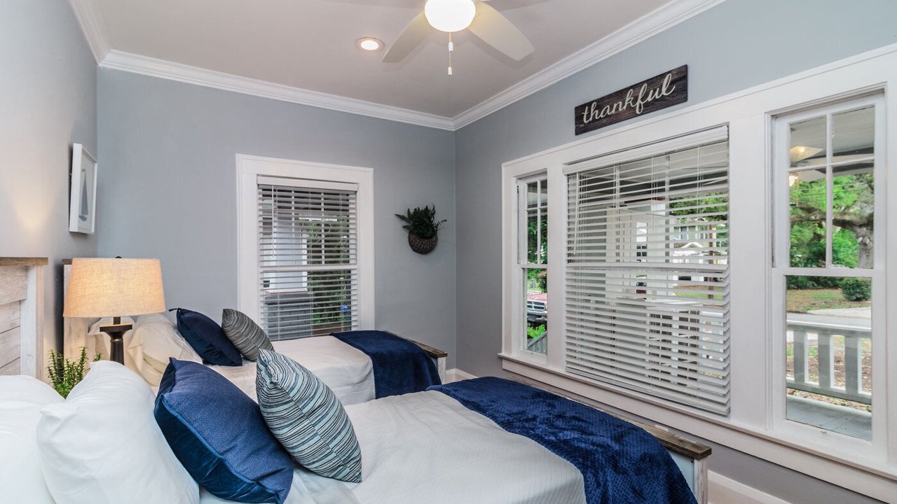 Photo of Bedroom in East Lake Morton